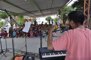 65560064_367788087210139_2556861616914169856_n